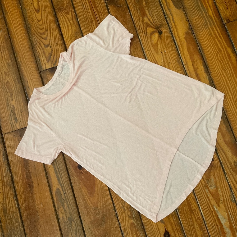 American Eagle Oversized Hi-Lo Tee